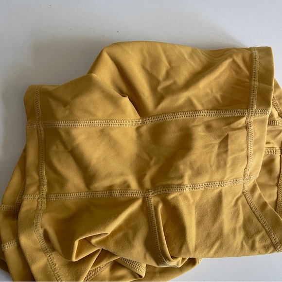 Alphalete Sun Kissed 4” Pulse Surge Shorts - Picture 7 of 11